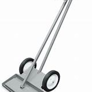 Magnetic floor sweep, 18" heavy duty, w/release