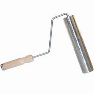 9" x 2" Aluminum Ribbed Roller, Hardwood Handle