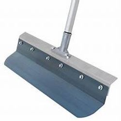 24" Flexible blue steel smoother with handle